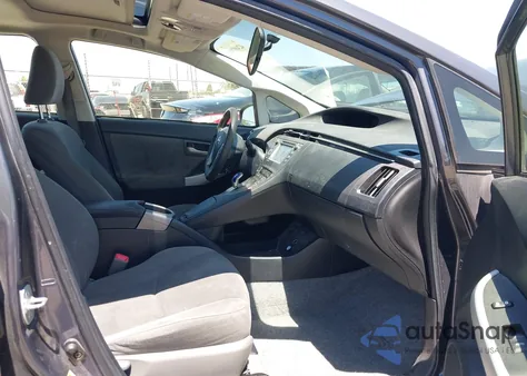 2013 Toyota Prius Three from USA, damaged, VIN JTDKN3DU7D1622409